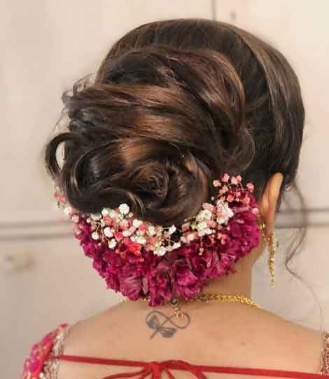 Stunning Hairstyles For Chic Brides- Trendy Hairstyle For Your Special Day